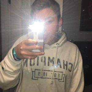 Meet your Posher, Nic